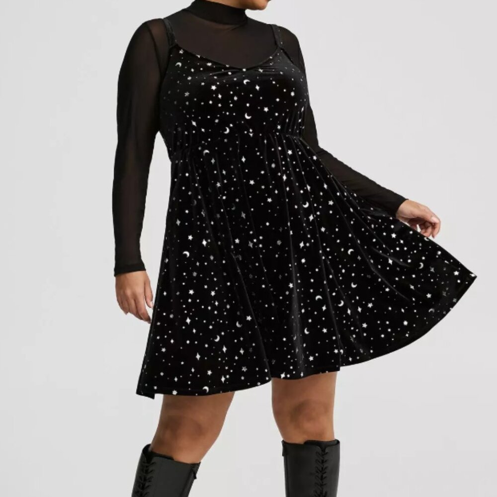 TORRID MINI STARGAZER DEEP BLACK VELVET FOIL PRINT SLEEVELESS DRESS 2 2X 18 20 - Picture 1 of 5